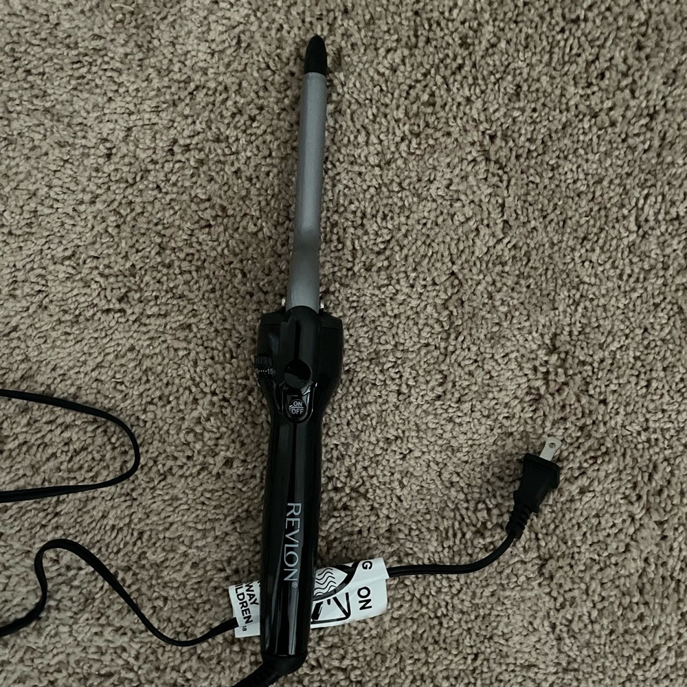 Revlon Curling iron 1/2” barrel